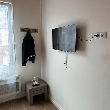 Apartment Appt 5 A Deux Pas De La Gare Amiens