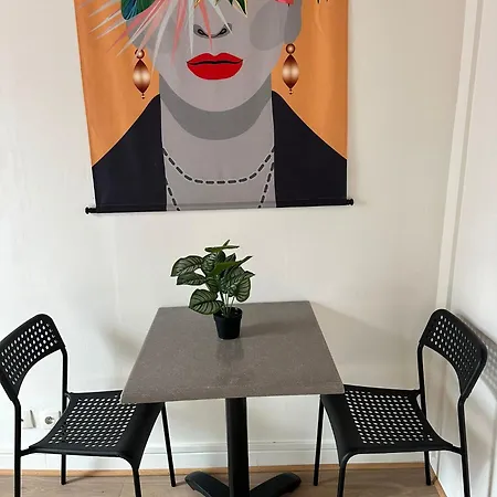 Appt 5 A Deux Pas De La Gare Apartment
